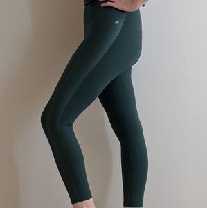 Fabletics Emerald Shine Detail Leggings